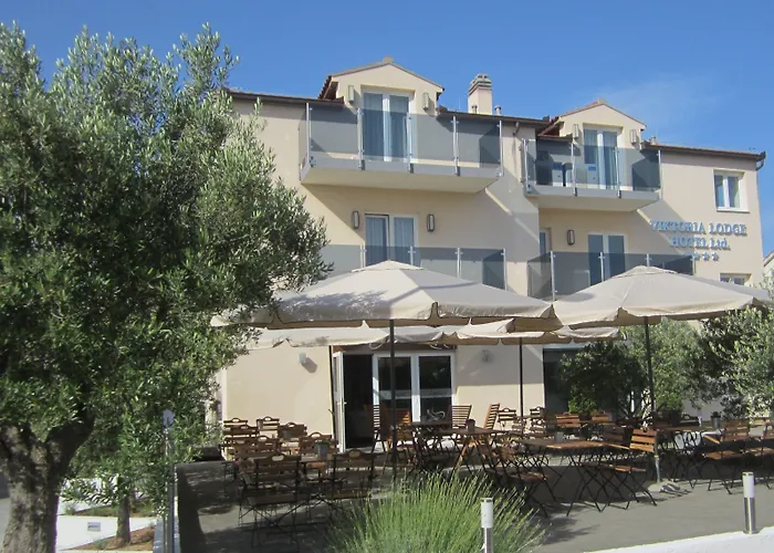 Viktoria לינה וארוחת בוקר